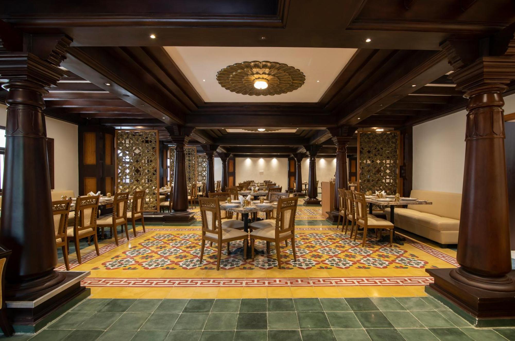 The President Hotel, Kumarapark บังกาลอร์ ภายนอก รูปภาพ